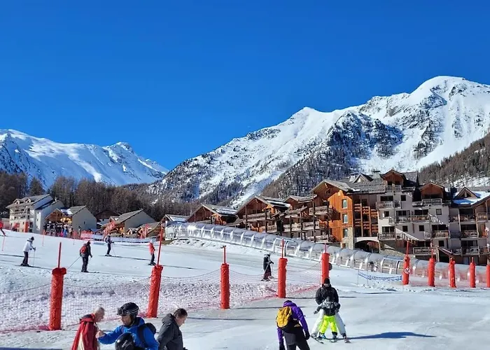 Appartement Duplex T3 6 Personnes Les Orres 1800 Tout Confort Pied Des Pistes